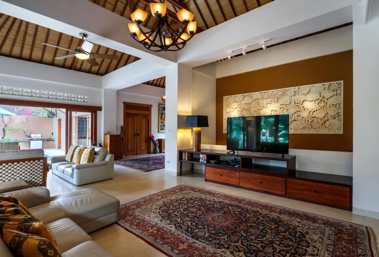 Villa Kembar อูบุด ภายนอก รูปภาพ