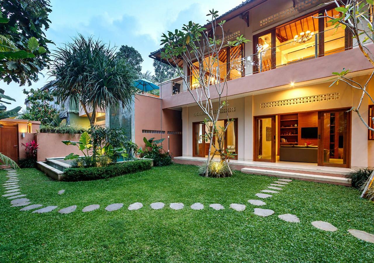 Villa Kembar อูบุด ภายนอก รูปภาพ